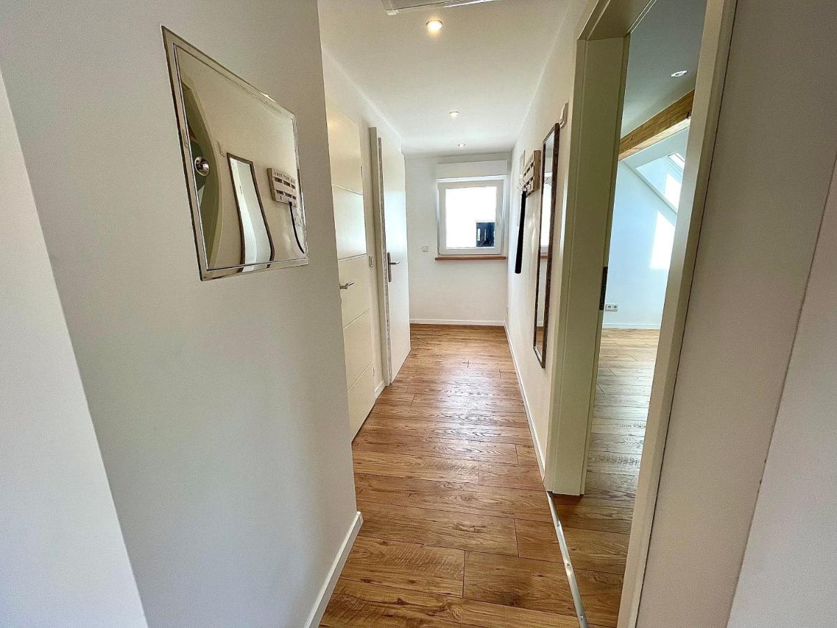 Sky Apartment, Blick Zur Mosel, Grosser Balkon, Kaffeemaschine, Smart Tv Целль-ан-дер-Мозель Экстерьер фото